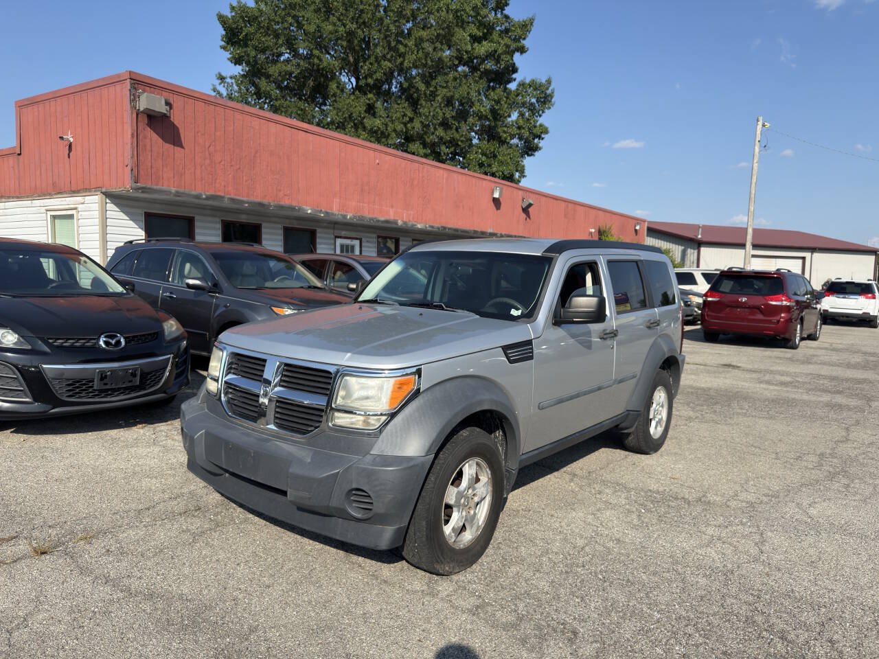 Used 2007 Dodge Nitro SLT AWD/4WD image 2