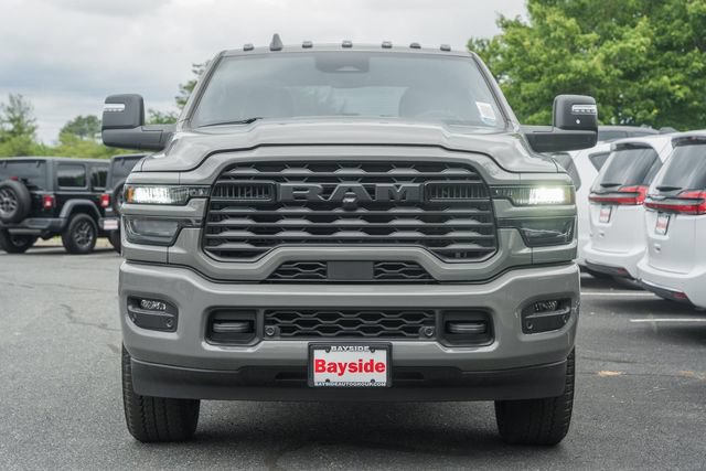 New 2026 RAM 3500 Big Horn AWD/4WD image 3