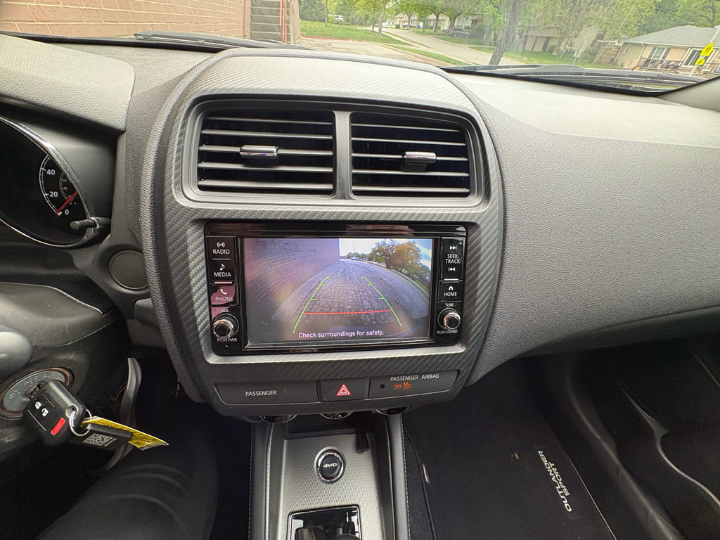 Used 2025 Mitsubishi Outlander Sport ES AWD/4WD image 32