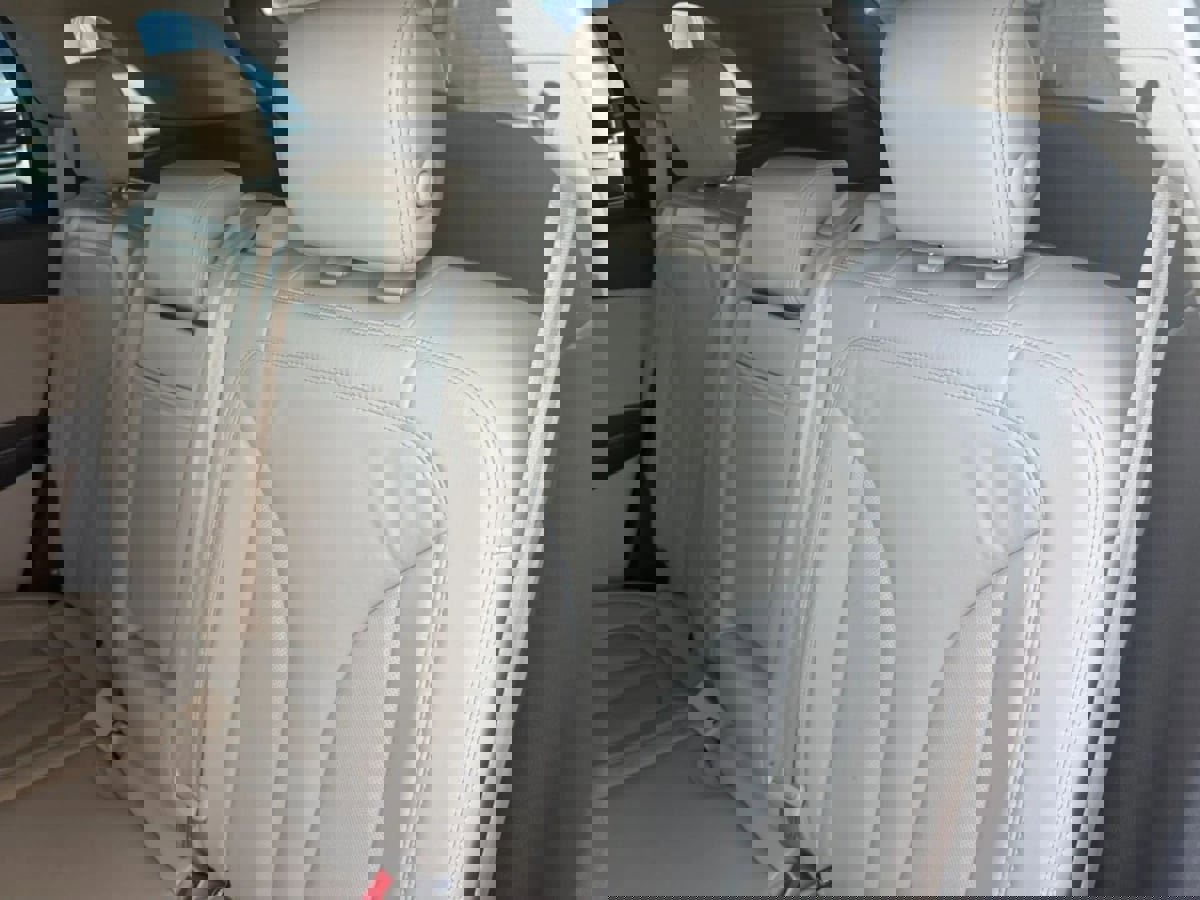 Used 2016 Lincoln MKX Select w/ Select Plus Package FWD image 45