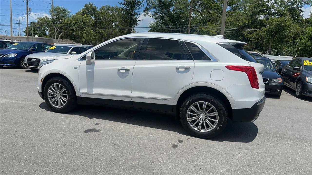 Used 2017 Cadillac XT5 Luxury FWD image 11