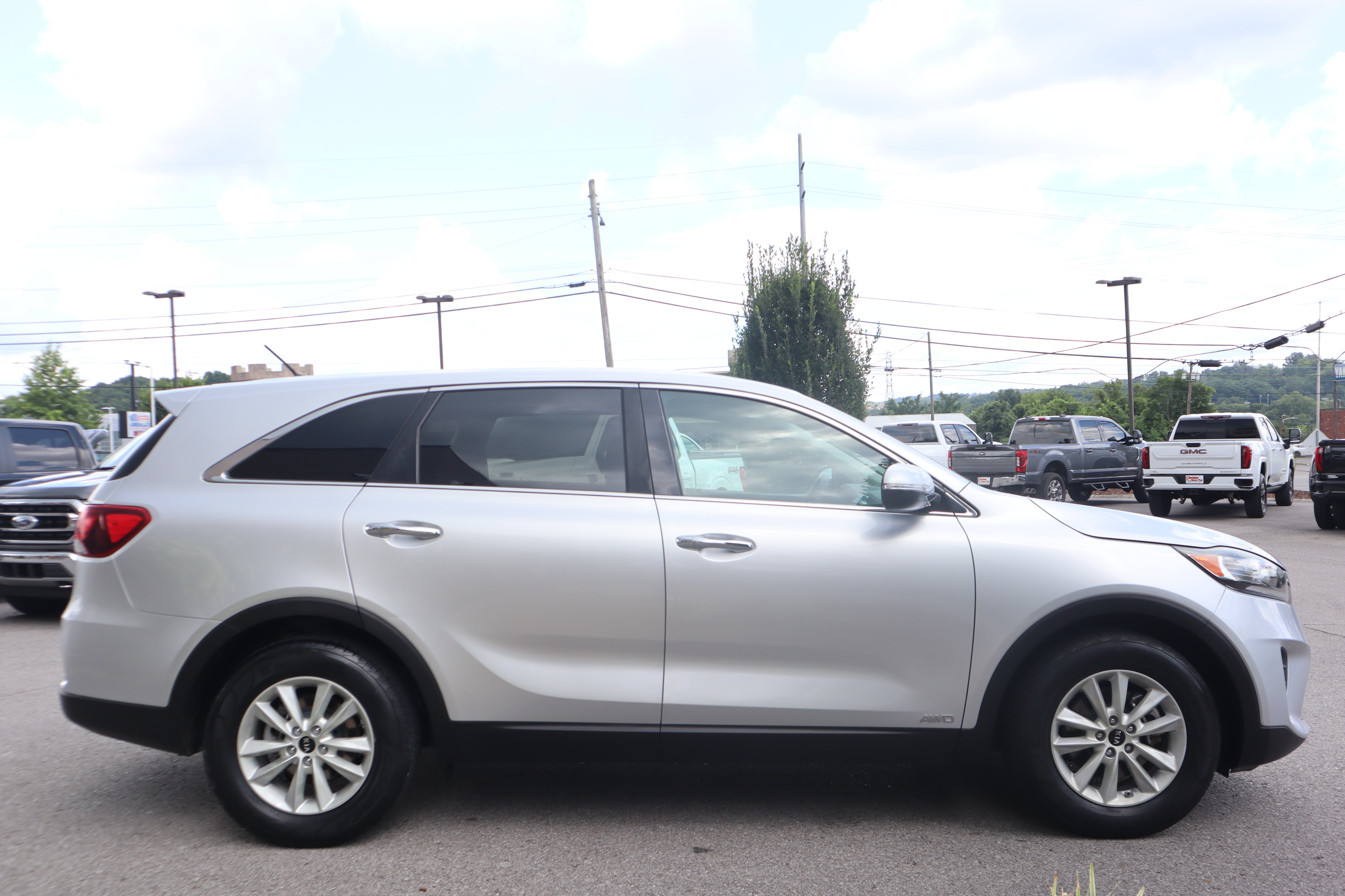 Used 2019 Kia Sorento AWD V6 image 6