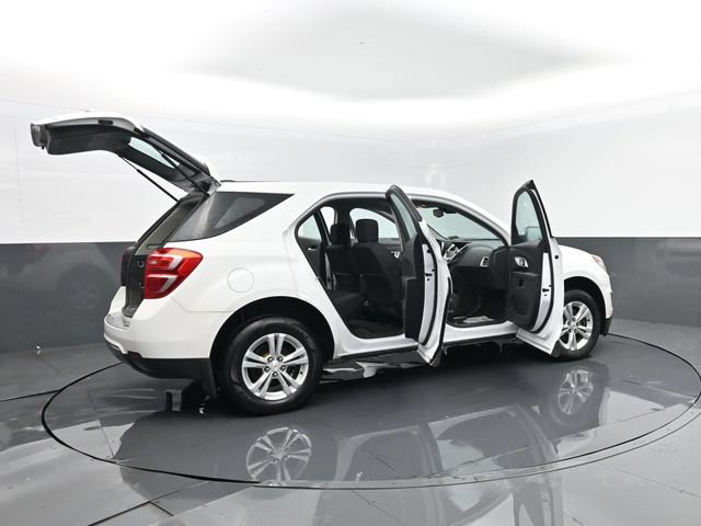 Used 2016 Chevrolet Equinox LS FWD image 28