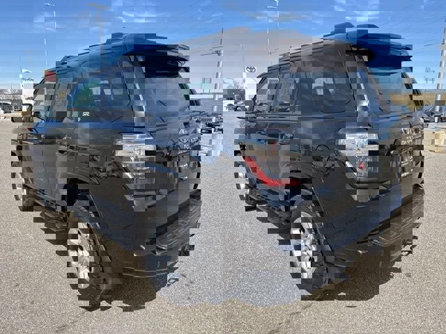 Used 2019 Toyota 4Runner SR5 image 10