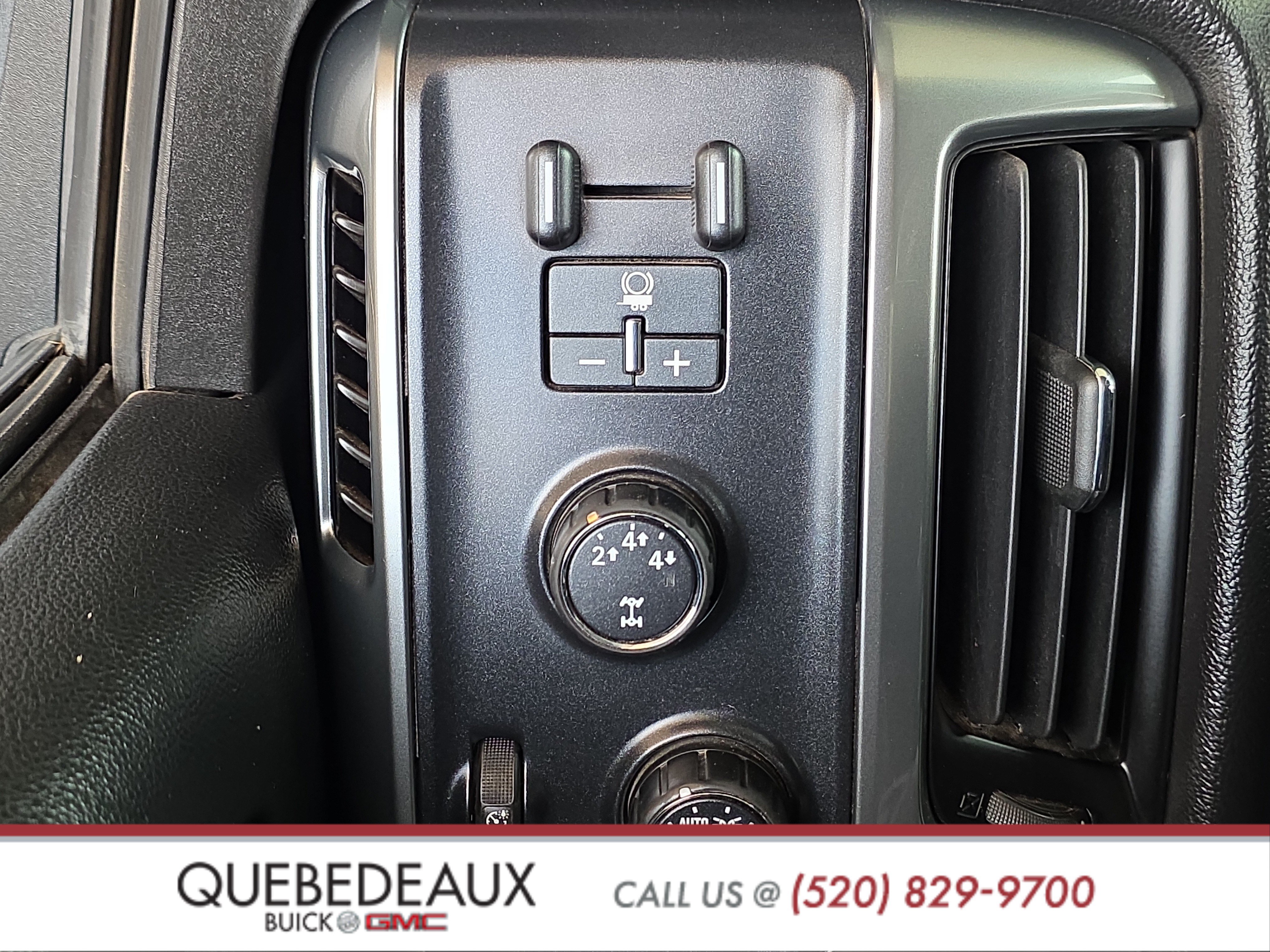 Used 2015 Chevrolet Silverado 2500 LT w/ LT Convenience Package AWD/4WD image 18