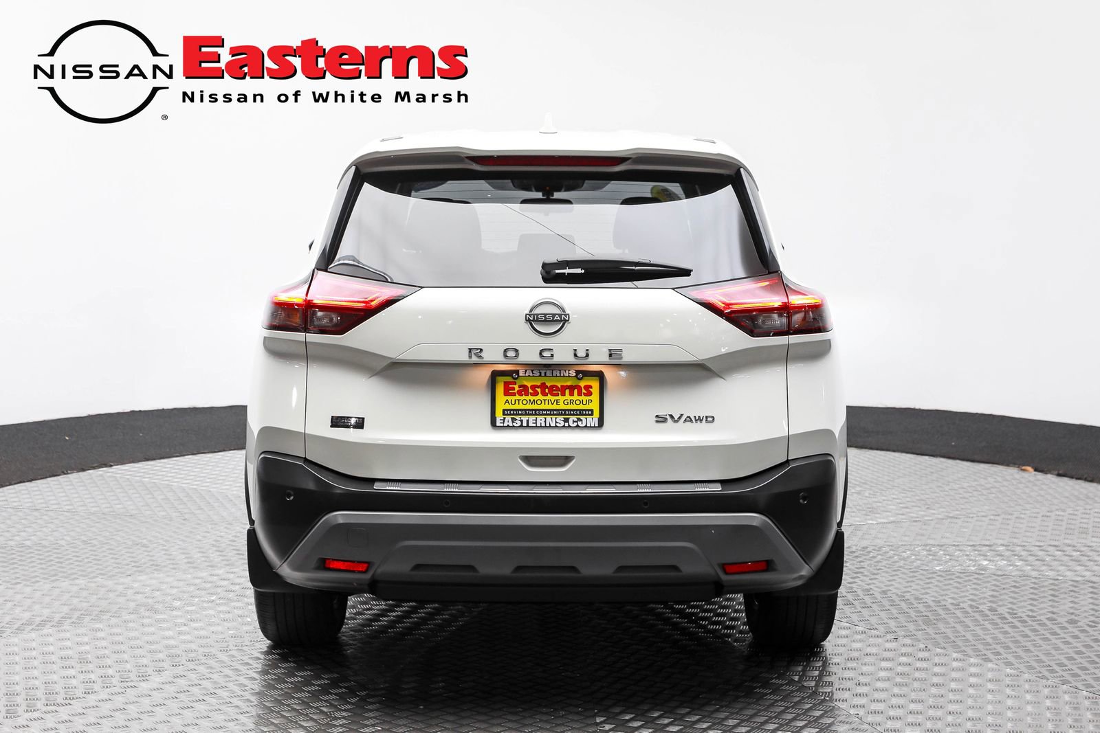 Used 2022 Nissan Rogue SV image 16