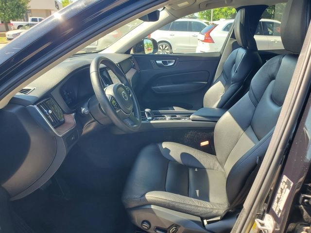 Used 2024 Volvo XC60 B5 Plus w/ Protection Package Premier AWD/4WD image 13