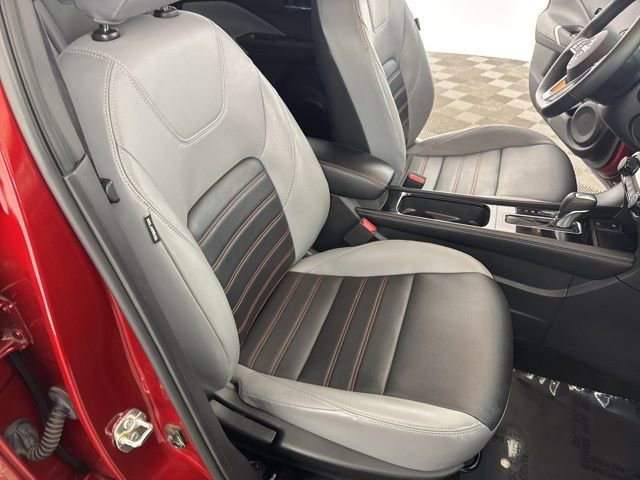 Used 2023 Nissan Kicks SR w/ SR Premium Package image 25