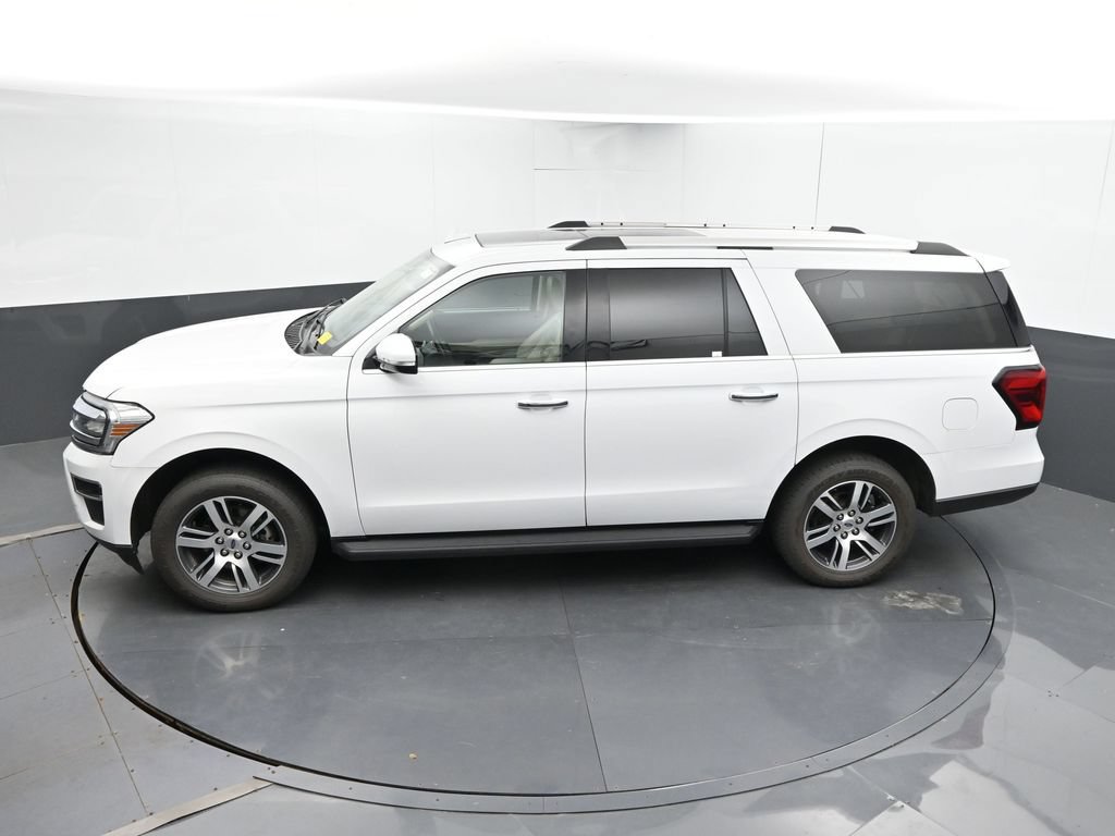 Used 2024 Ford Expedition Max Limited AWD/4WD image 18