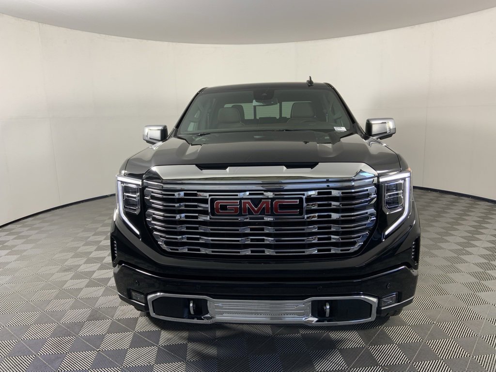 Used 2025 GMC Sierra 1500 Denali image 4