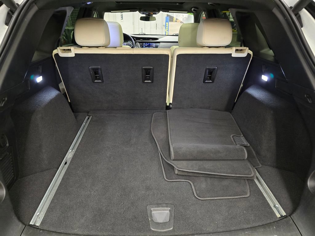 Used 2020 Cadillac XT5 Sportv AWD/4WD image 38