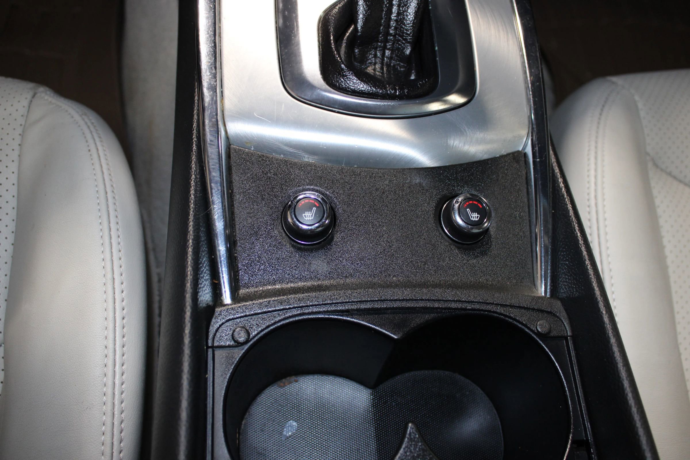 Used 2015 INFINITI Q60 Journey w/ Premium Package RWD image 18