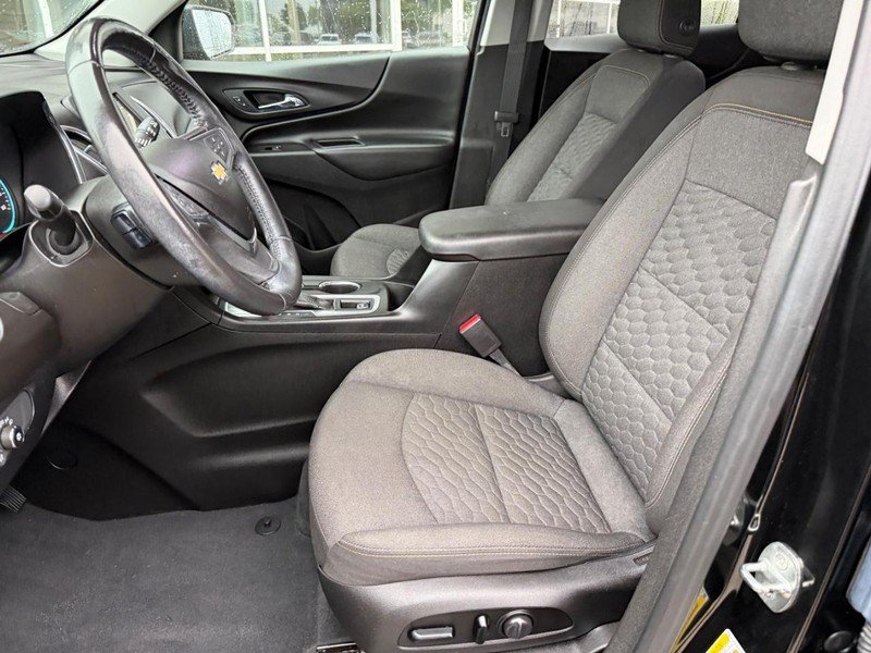 Used 2019 Chevrolet Equinox LT FWD image 16
