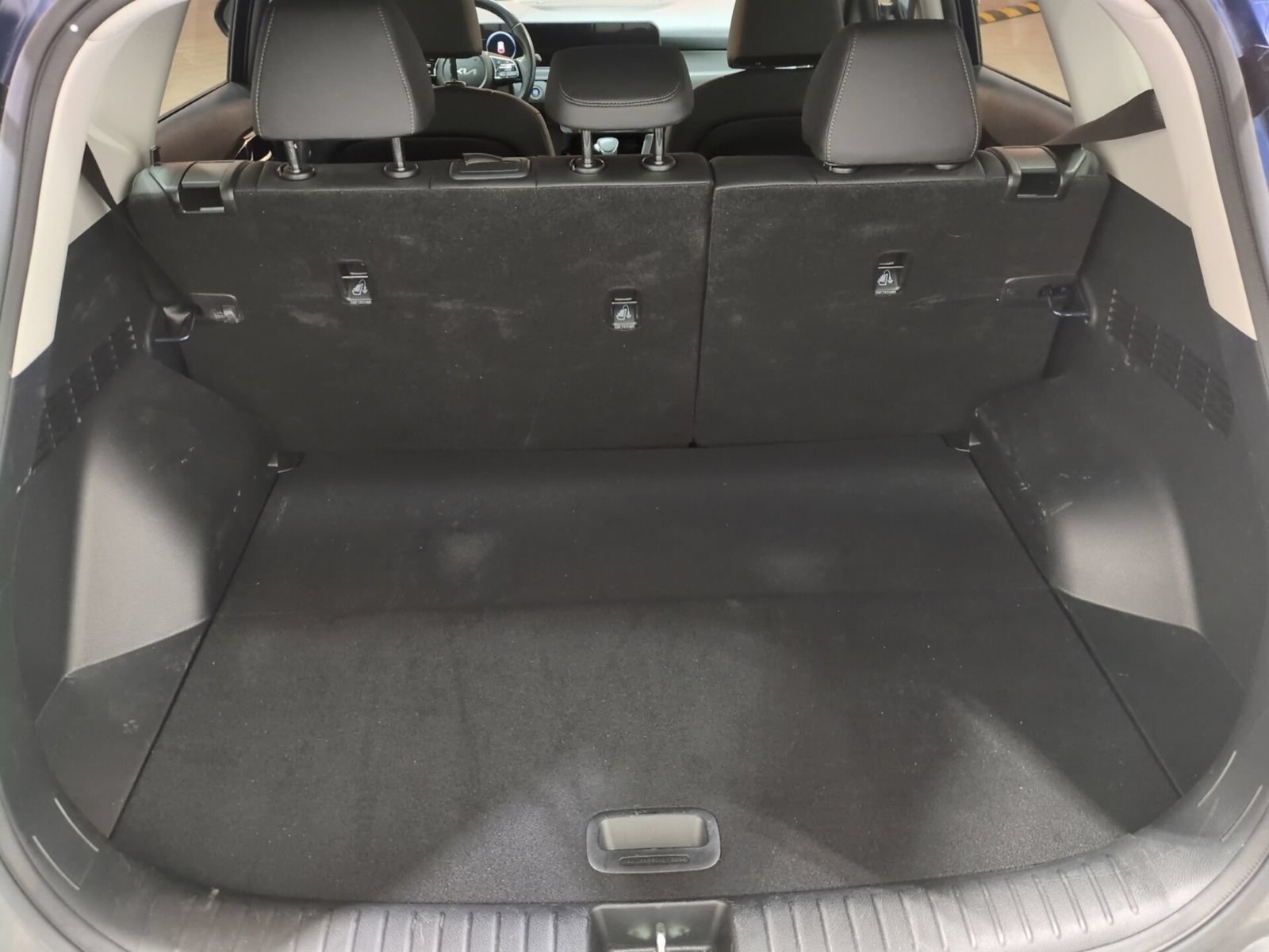 Certified 2024 Kia Seltos EX FWD image 12
