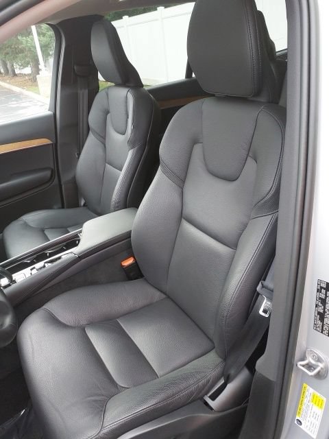 Used 2023 Volvo XC90 B5 Plus w/ Protection Package Premier AWD/4WD image 8