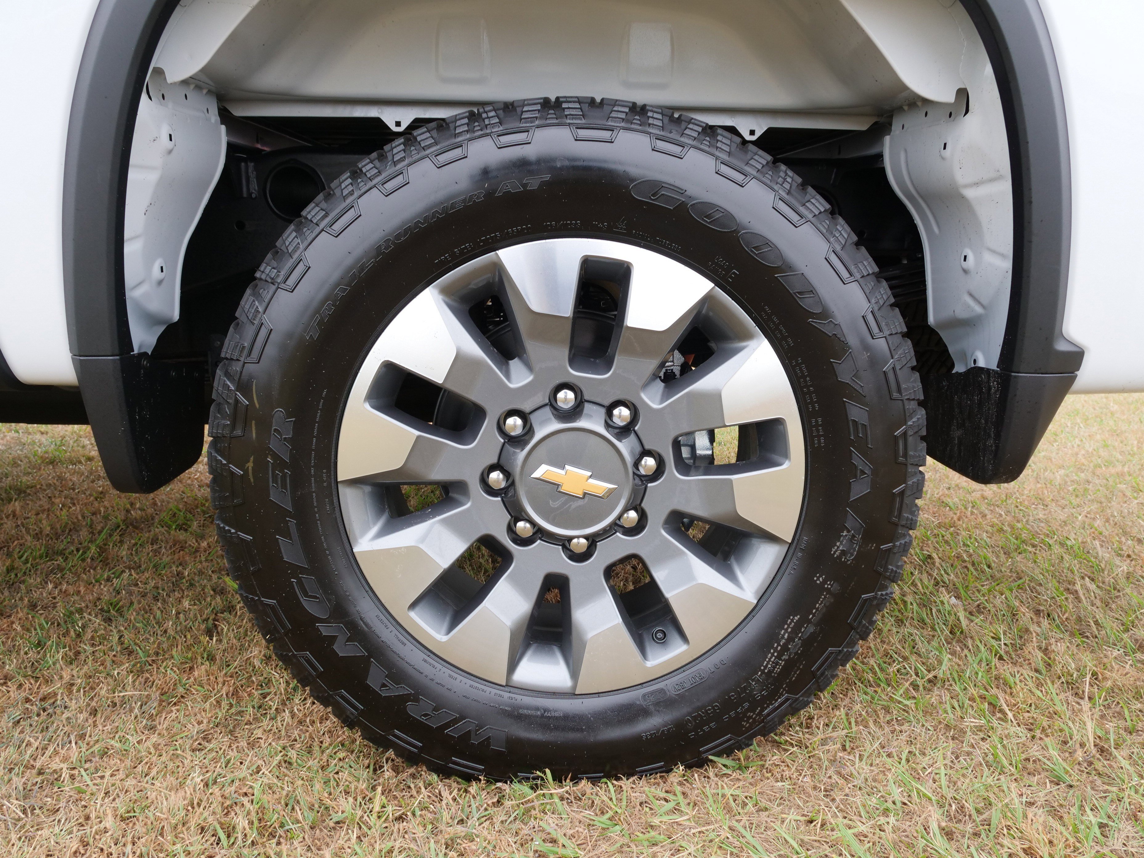 New 2025 Chevrolet Silverado 2500 Custom w/ Custom Value Package image 13