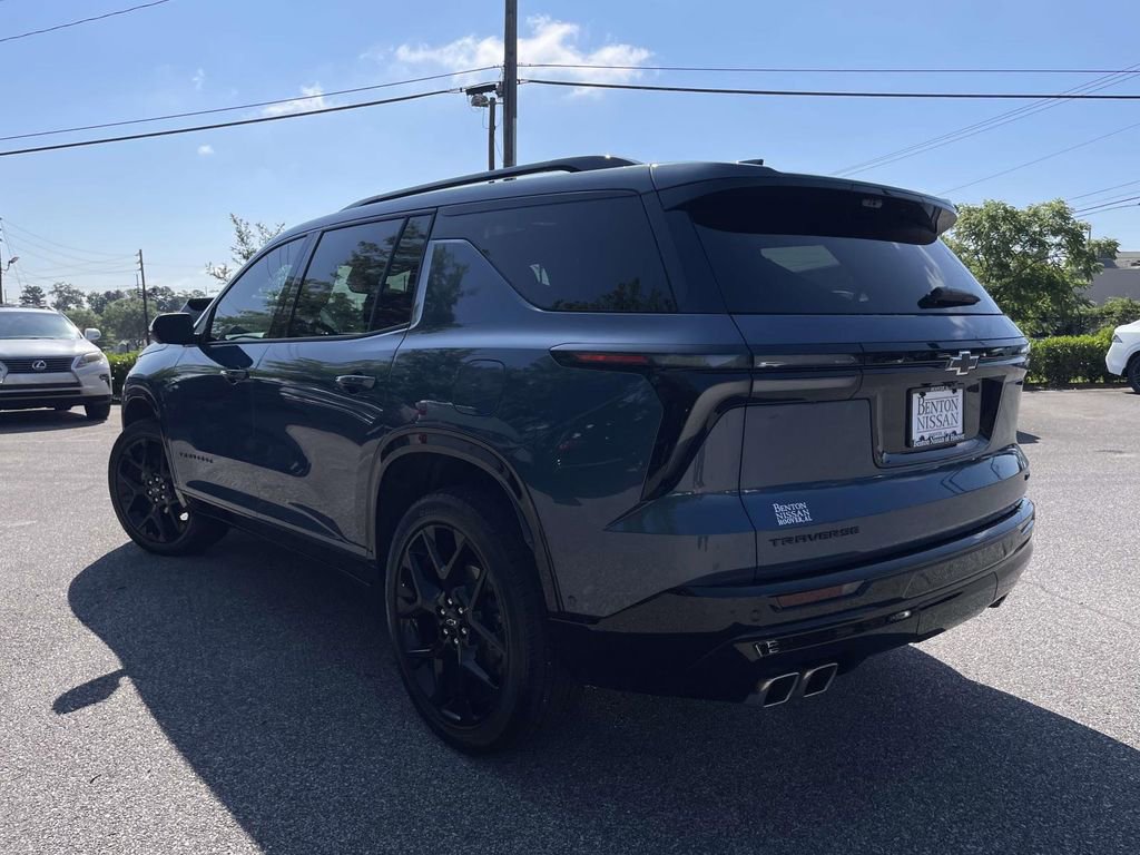Used 2024 Chevrolet Traverse RS FWD image 5