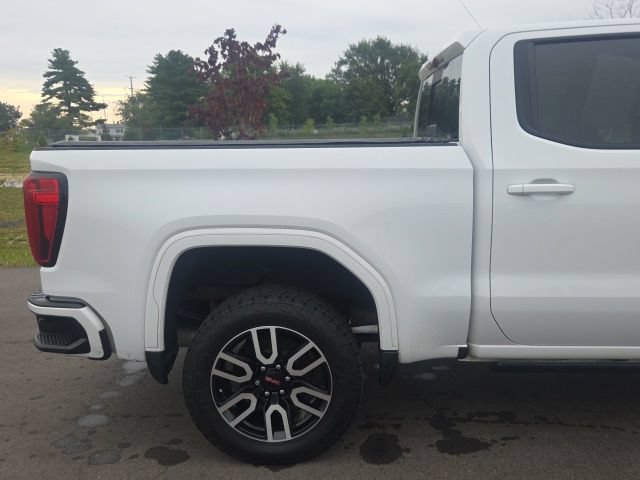 Used 2022 GMC Sierra 1500 AT4 w/ AT4 Premium Package AWD/4WD image 8