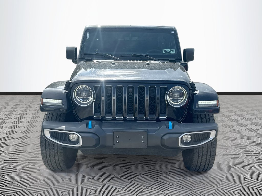 Certified 2023 Jeep Wrangler Unlimited Sahara w/ Cold Weather Group AWD/4WD image 2