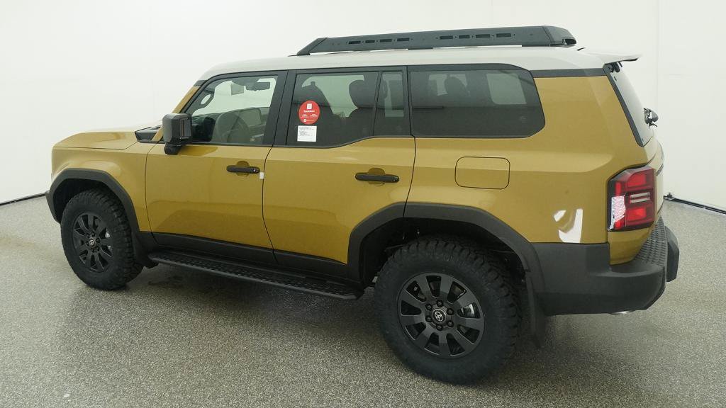 New 2027 Toyota Land Cruiser w/ Premium Package AWD/4WD image 7