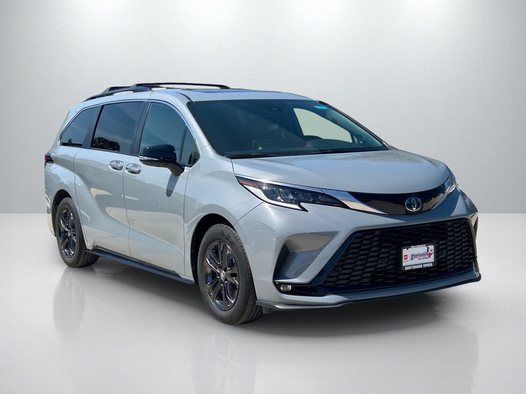 Certified 2024 Toyota Sienna XSE w/ XSE Premium Package AWD/4WD image 3