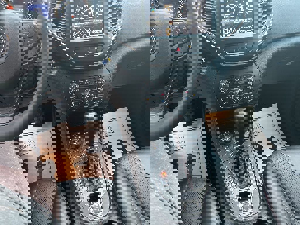 Used 2022 Jeep Cherokee Trailhawk w/ Sound & Nav Group image 16