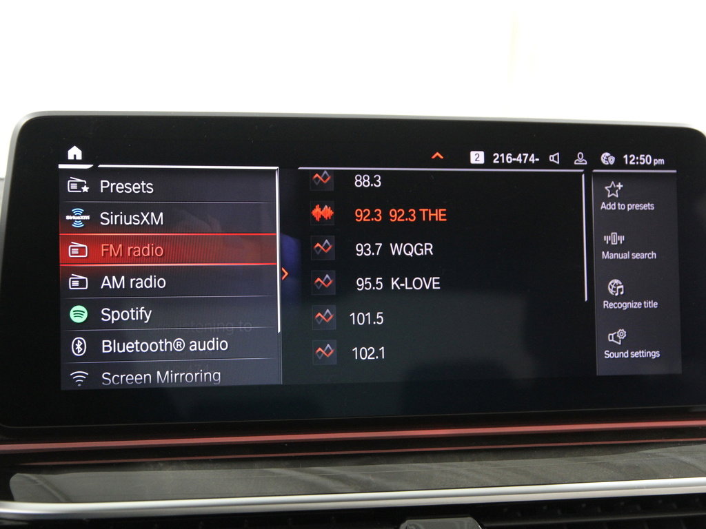 Certified 2022 BMW 530i xDrive w/ Convenience Package image 11