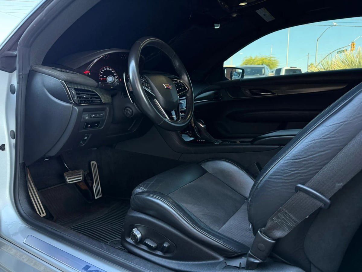 Used 2016 Cadillac ATS V w/ Luxury Package RWD image 37