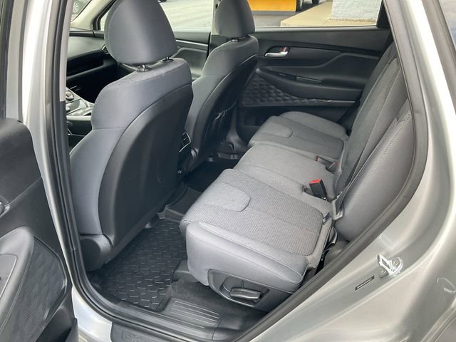 Used 2023 Hyundai Santa Fe SE image 11