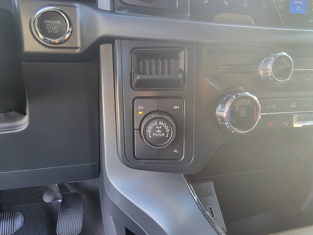 New 2025 Ford F150 XLT image 26
