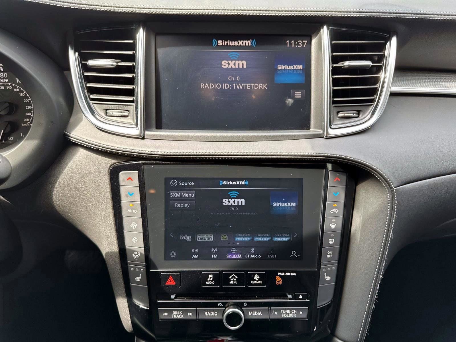 Used 2021 INFINITI QX50 Luxe w/ Accent Package image 25