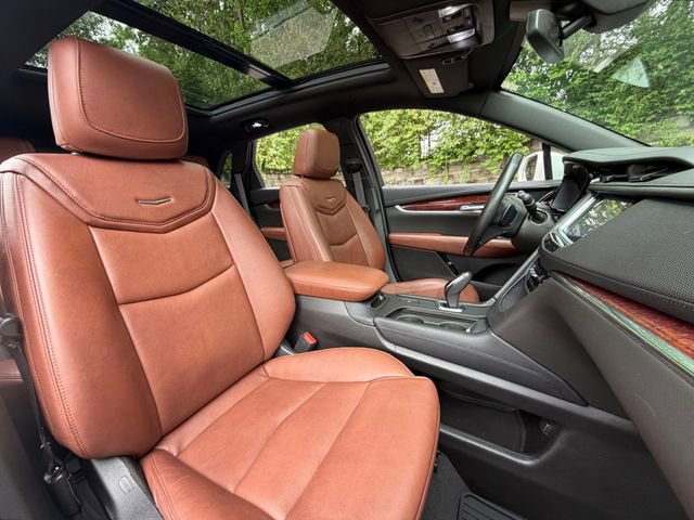 Used 2019 Cadillac XT5 Luxury FWD image 25