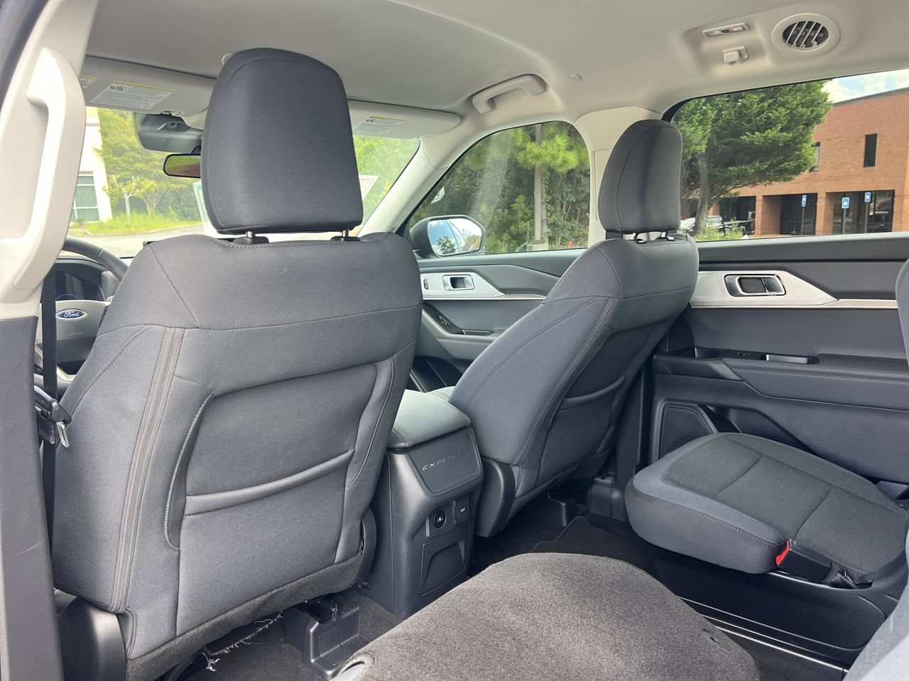 New 2026 Ford Explorer Active RWD image 17