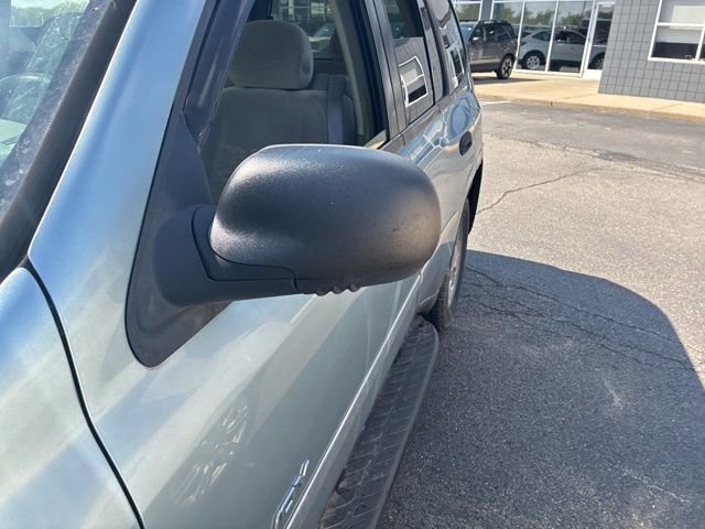 Used 2006 GMC Envoy SLE AWD/4WD image 13
