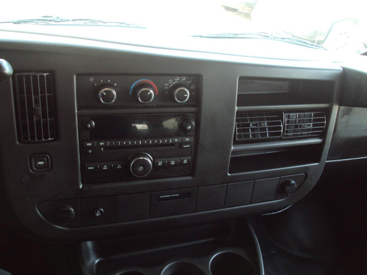 Used 2013 Chevrolet Express 1500 LS AWD/4WD image 20