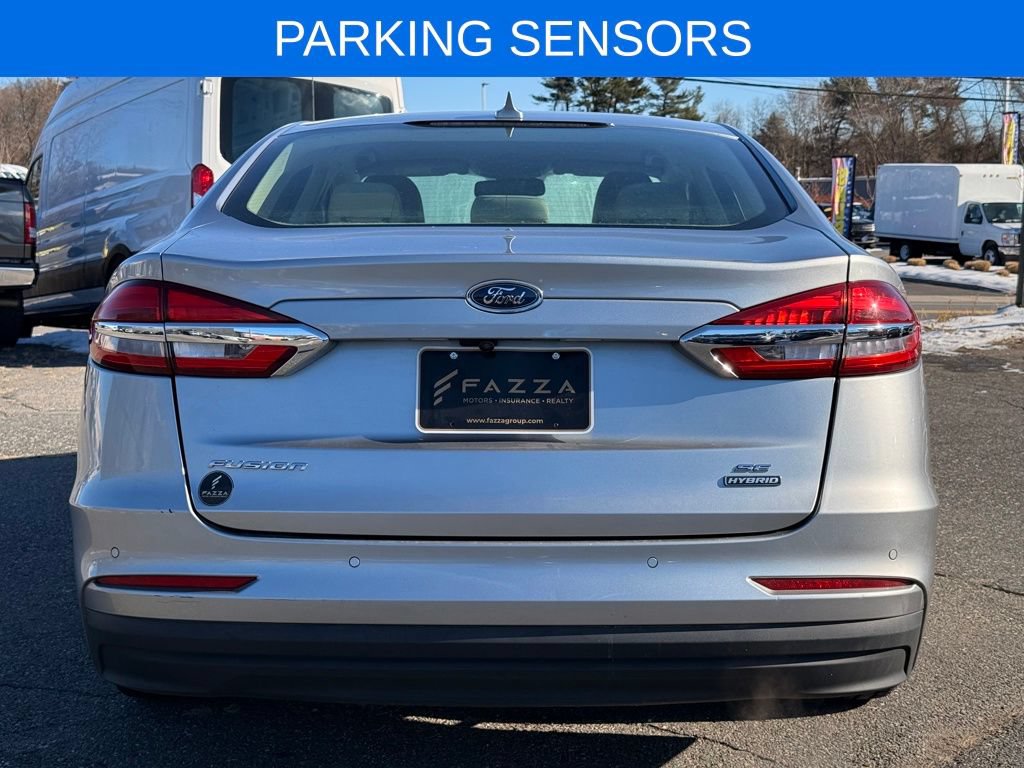 Used 2020 Ford Fusion SE FWD image 8