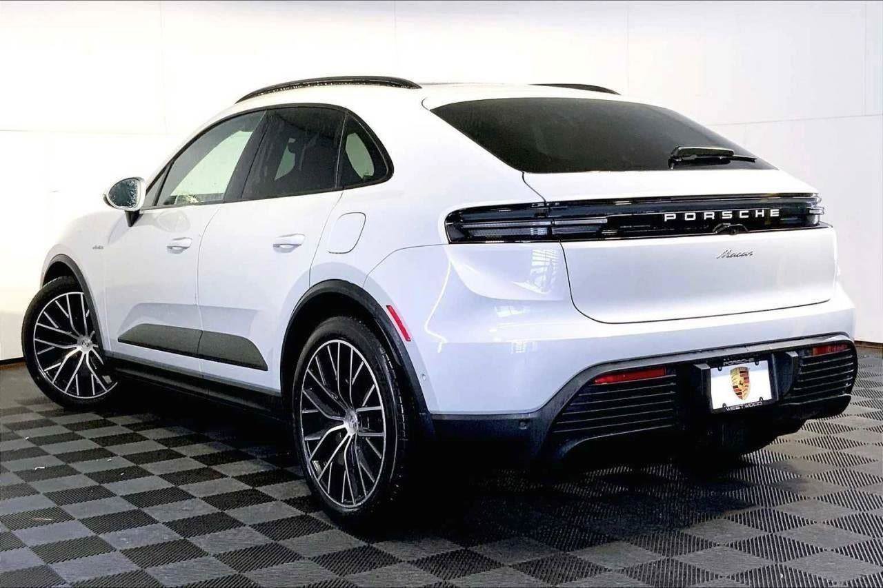 New 2025 Porsche Macan Electric image 88