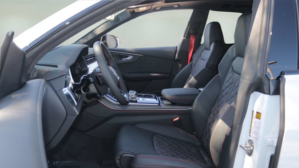 New 2026 Audi SQ8 Prestige AWD/4WD image 11