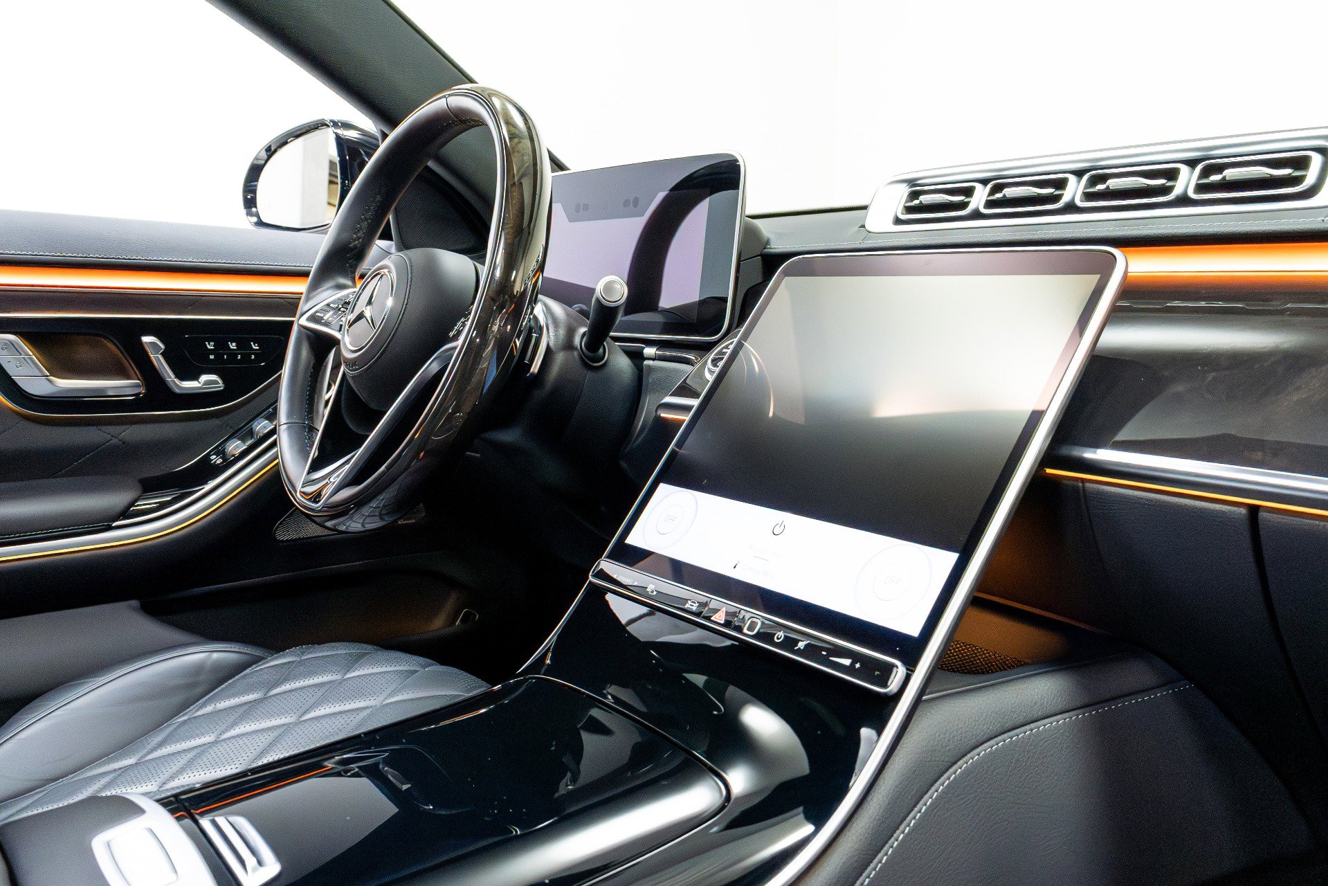 Used 2023 Mercedes-Benz S 580 4MATIC Sedan image 25