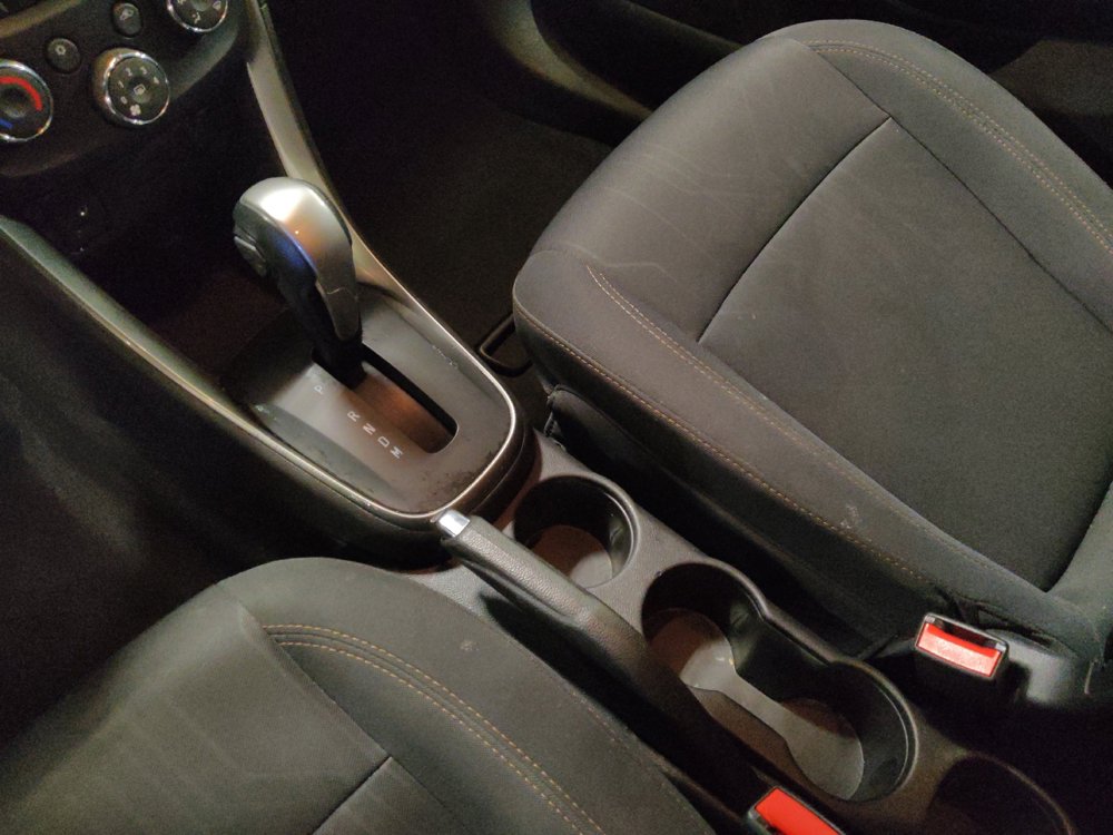 Used 2018 Chevrolet Trax LT image 26