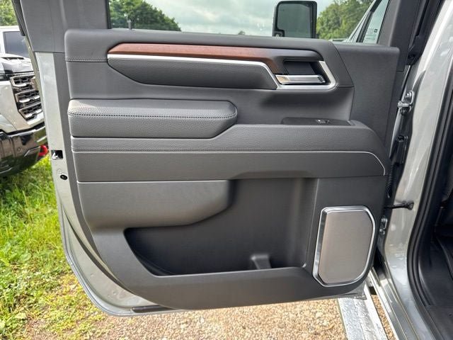 New 2026 GMC Sierra 3500 Denali w/ Denali Reserve Package AWD/4WD image 22