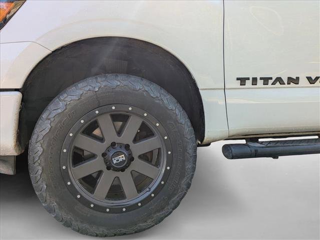 Used 2019 Nissan Titan SL w/ Midnight Edition image 14
