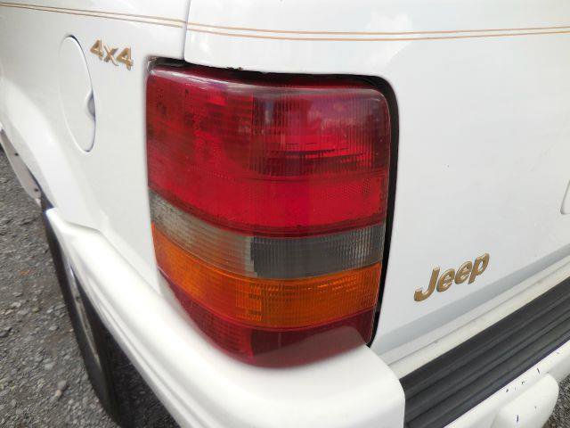 Used 1997 Jeep Grand Cherokee Limited AWD/4WD image 37