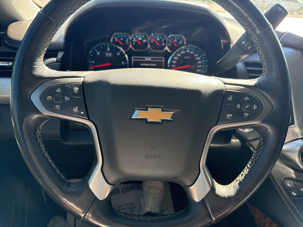 Used 2018 Chevrolet Suburban Premier image 15