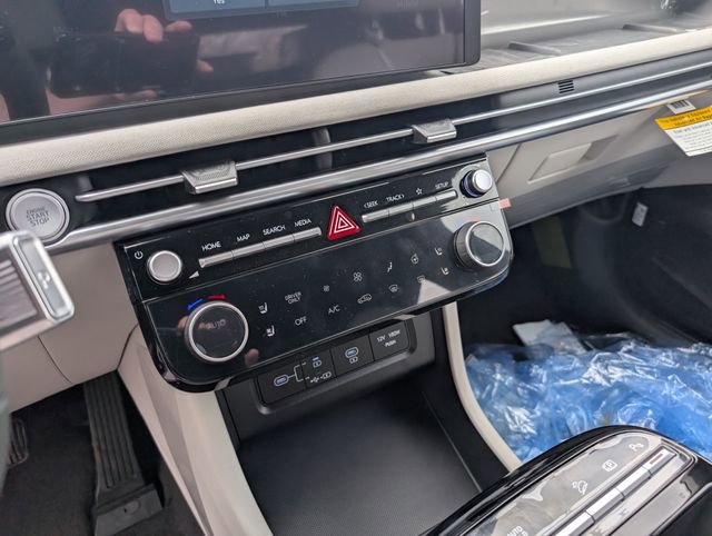 New 2026 Hyundai Tucson Limited AWD/4WD image 22