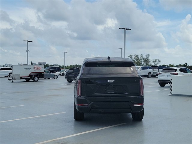 New 2026 Cadillac Escalade IQ Sport 1 w/ LPO, ONYX Package image 4