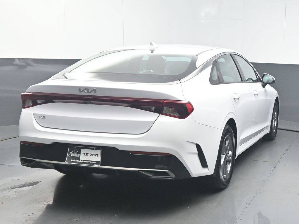 Used 2023 Kia K5 LXS FWD image 7