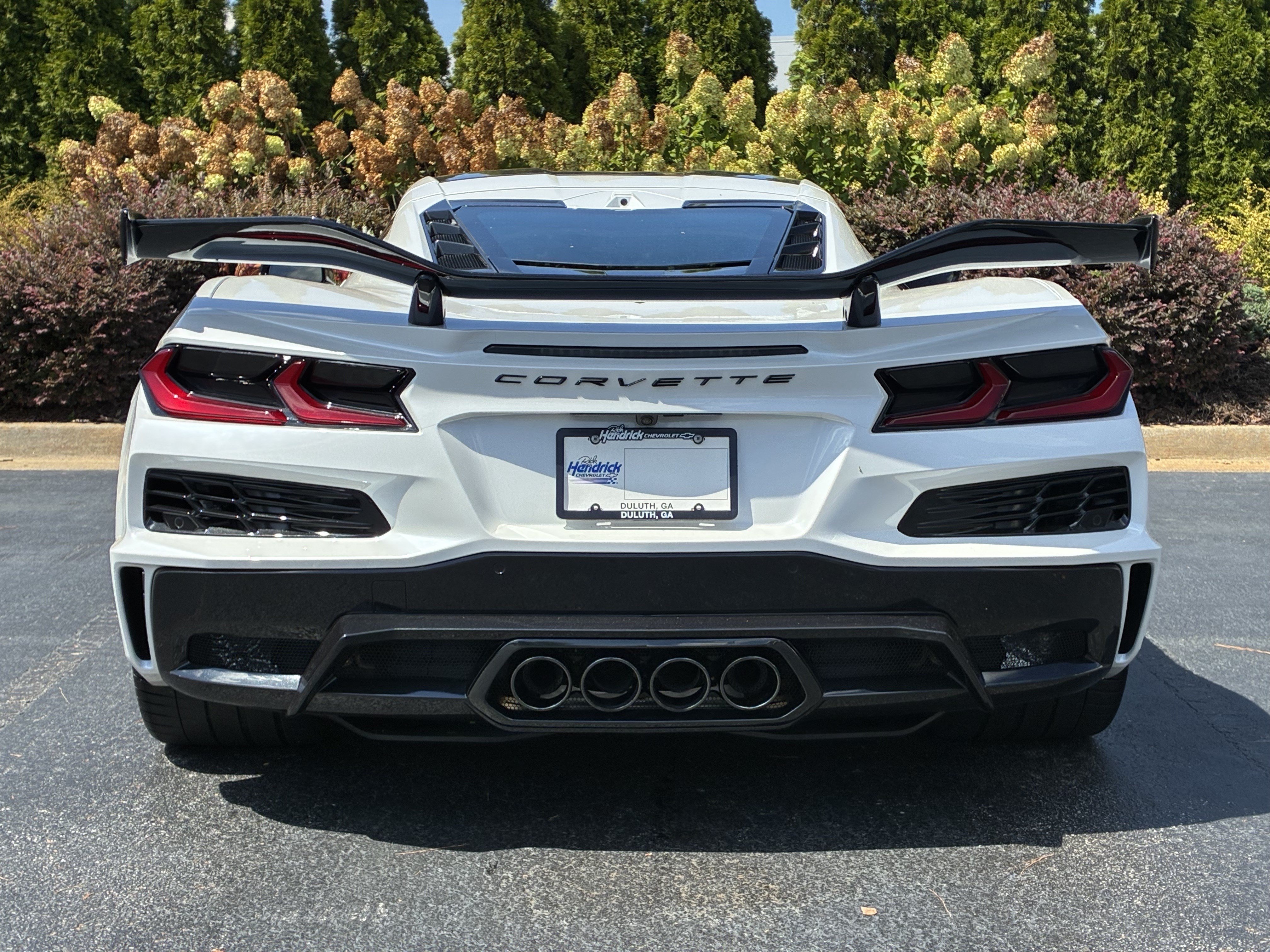 Used 2023 Chevrolet Corvette Z06 w/ Z07 Performance Package RWD image 8