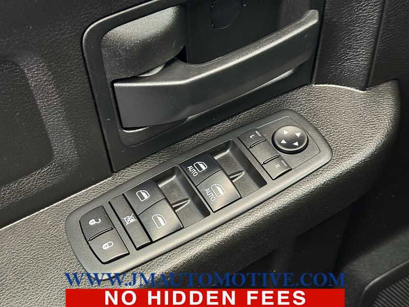 Used 2019 RAM 1500 Express image 39