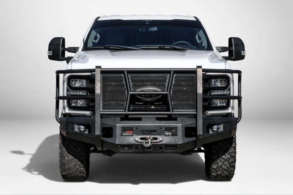 Used 2023 Ford F250 XLT w/ Black Appearance Package AWD/4WD image 3